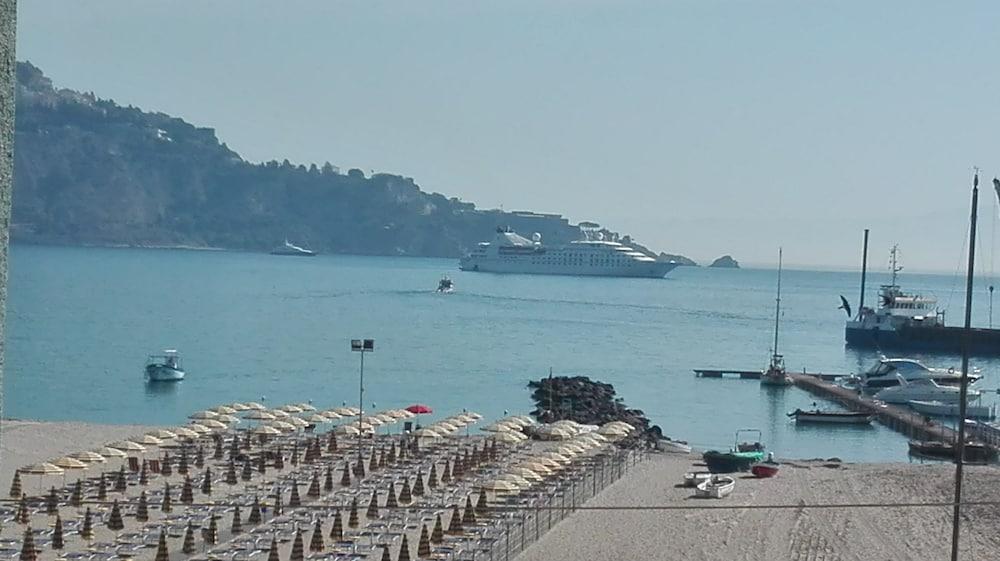 Kalaskiso' Giardini Naxos Εξωτερικό φωτογραφία